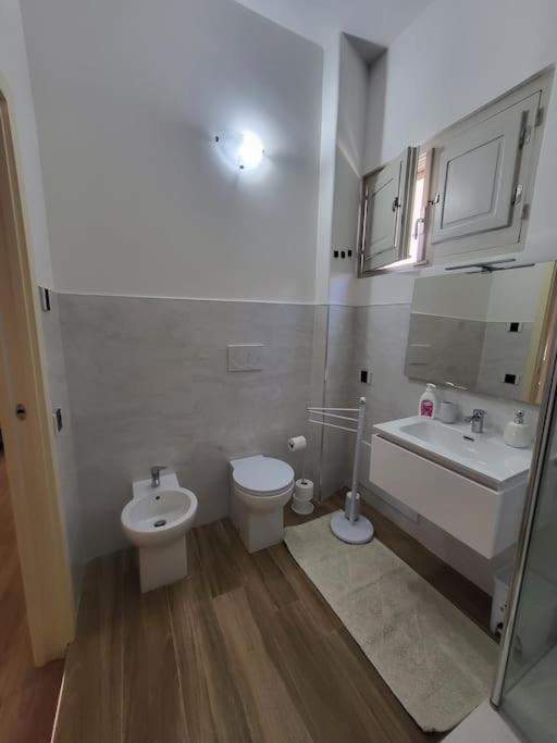 Apartamento A Casa Di Anna E Mario Cagliari Exterior foto