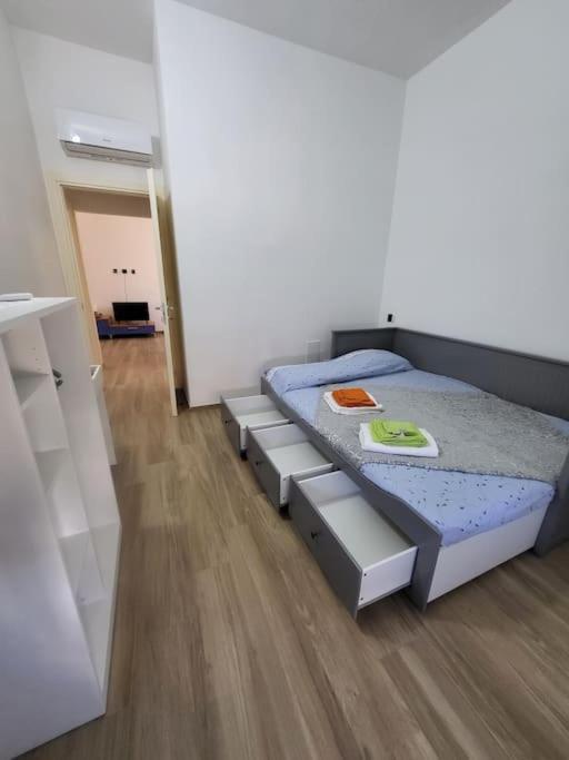 Apartamento A Casa Di Anna E Mario Cagliari Exterior foto